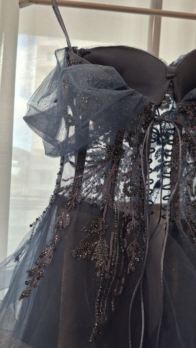 Синя рокля цвят деним