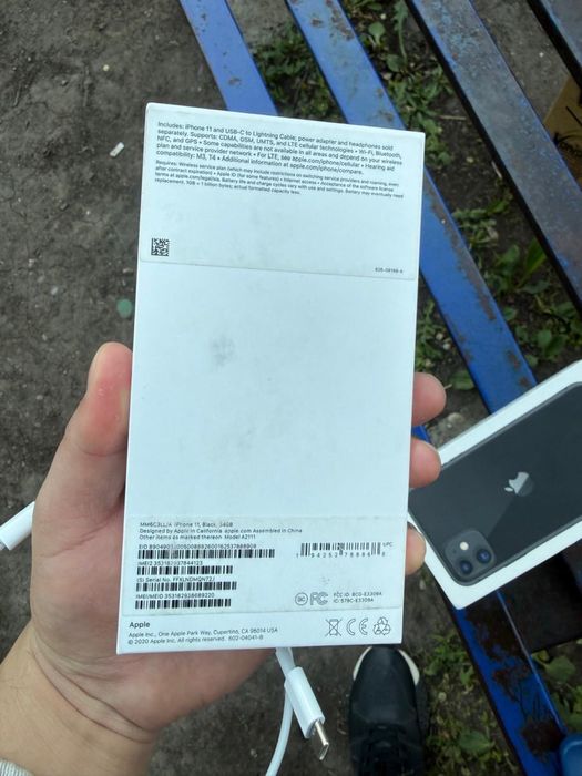 Iphone 11 акб 73 память 64
