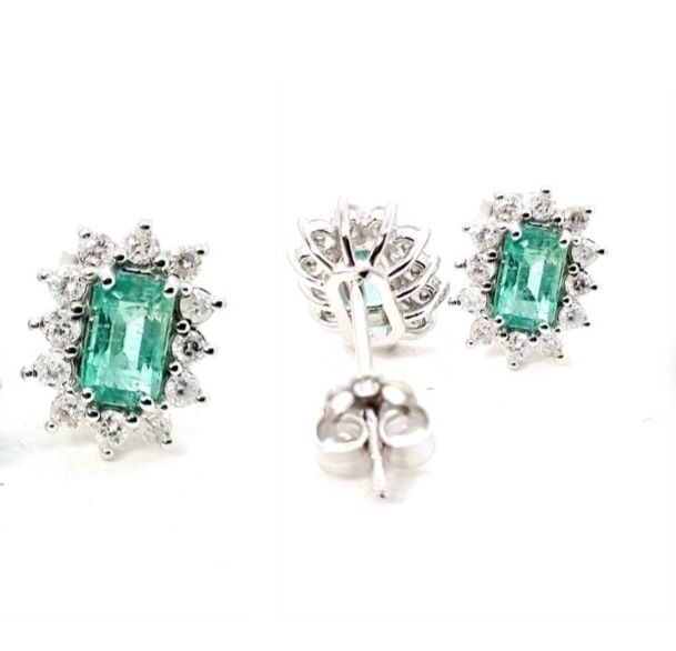 Обици и колие 18к бяло злато изумруд и диаманти