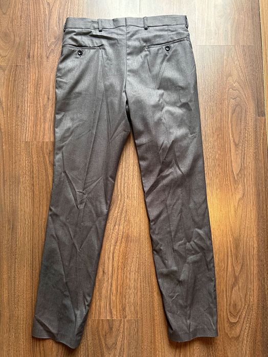 Мъжки официален костюм