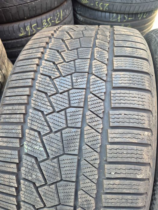 2 Anvelope de IARNA - 285/35/22 - Continental - APP NOI - DOT 2020