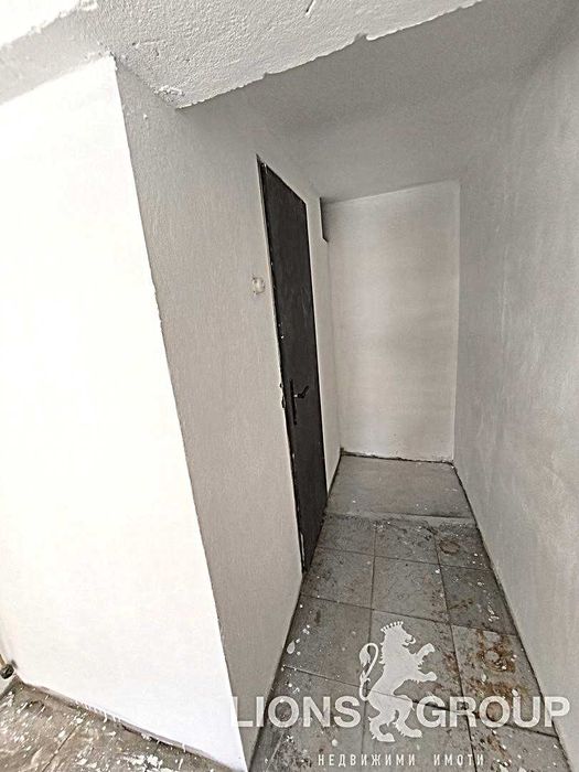 Продава се Гараж / Паркомясто в Варна, Погреби - 30 кв.м за 1100 €/кв.м - Снимка #3