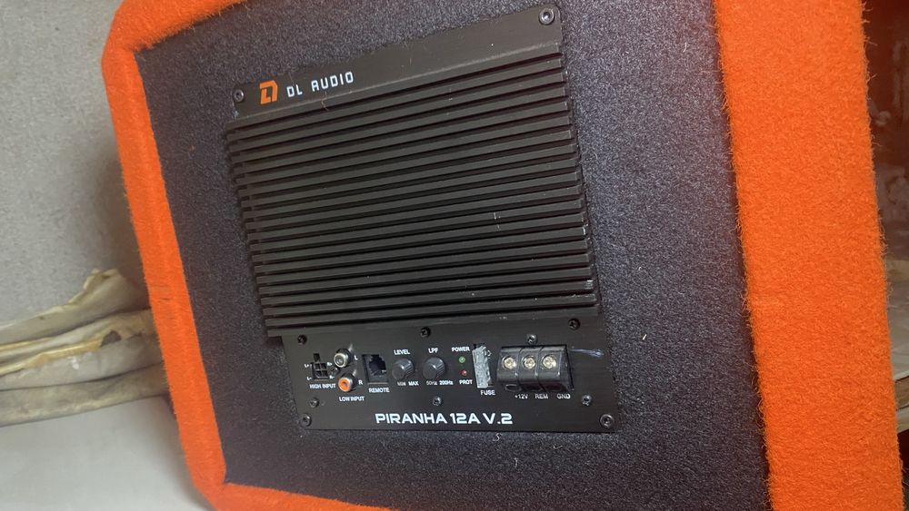 Продам сабуфер DL AUDIO Pirania 12a