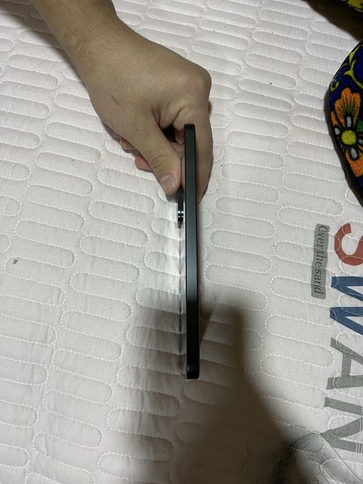 Samsung A36 128/8 holati yangi