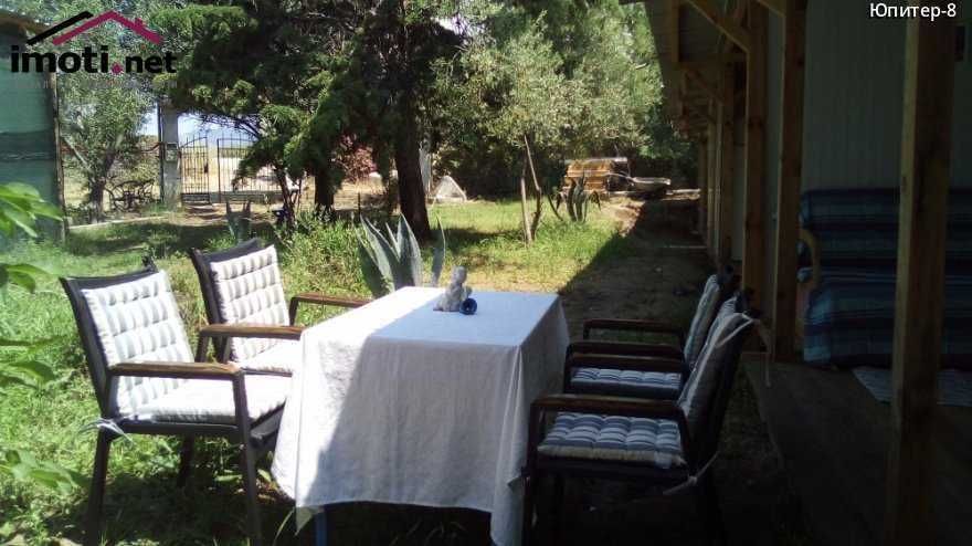 Обзаведено бунгало за 4-ма в Кариани до плаж - 2500 евро/годишно
