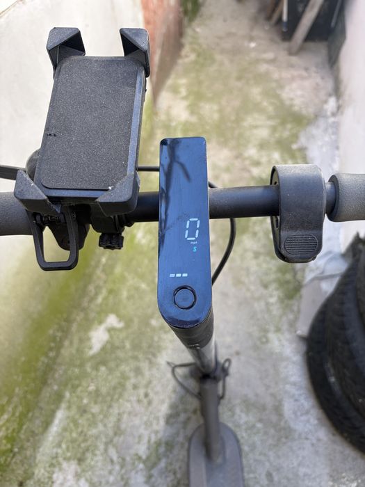 Trotineta electrica xiaomi uitativa in descriere