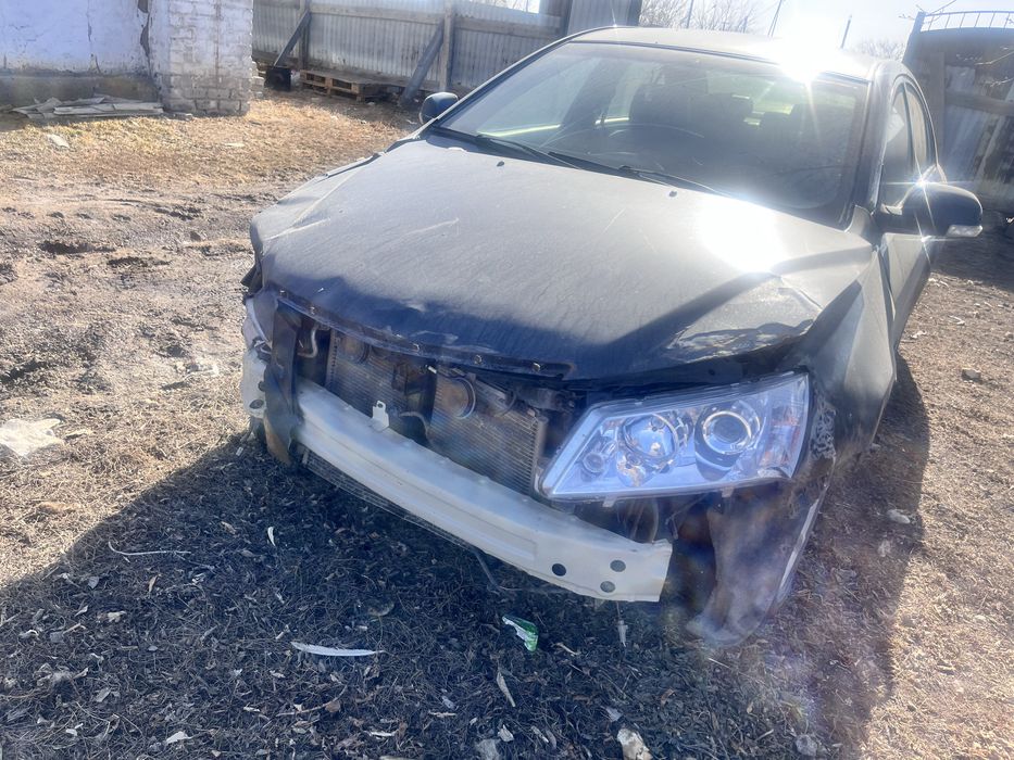 Продам машину в аварийном  состояний