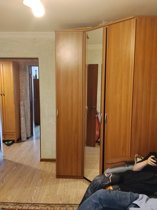 Продам шкаф и комод