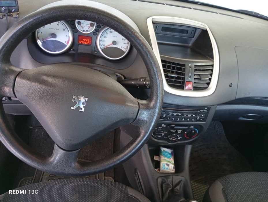 PEUGEOT Unknown Model 2010 — imagine 3