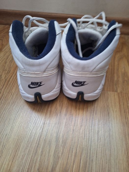 Оригинални Маратонки Nike 42.5