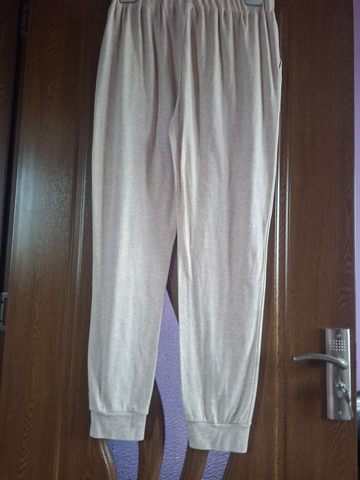 Vând Pantaloni Trening Damă Mărimea XXL Noi