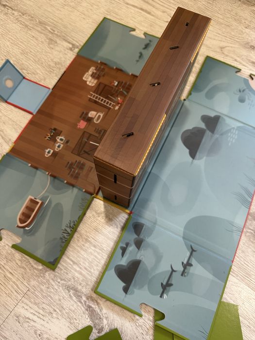 Пиратски кораб - книга+ игра НОВО!