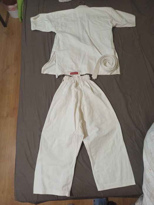 Детско Кимоно за карате Shinkyokushin (7 до 9 годишни)