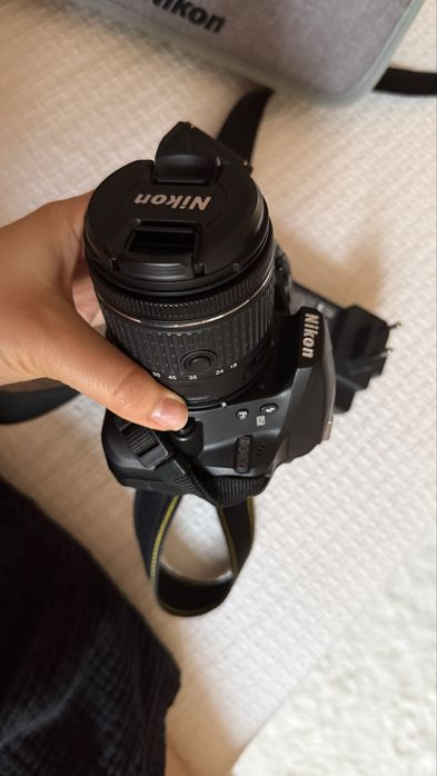 Фотоапарат Nikon d3400