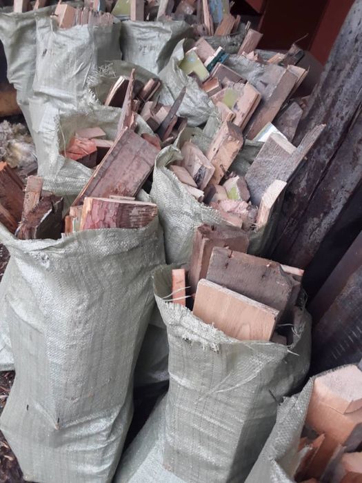 Дрова в мешках