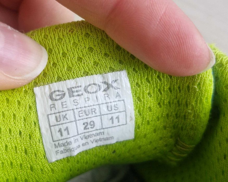 Geox marimea  29