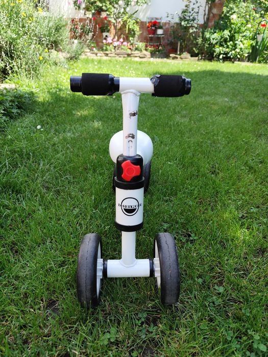 Mini bicicleta de echilibru