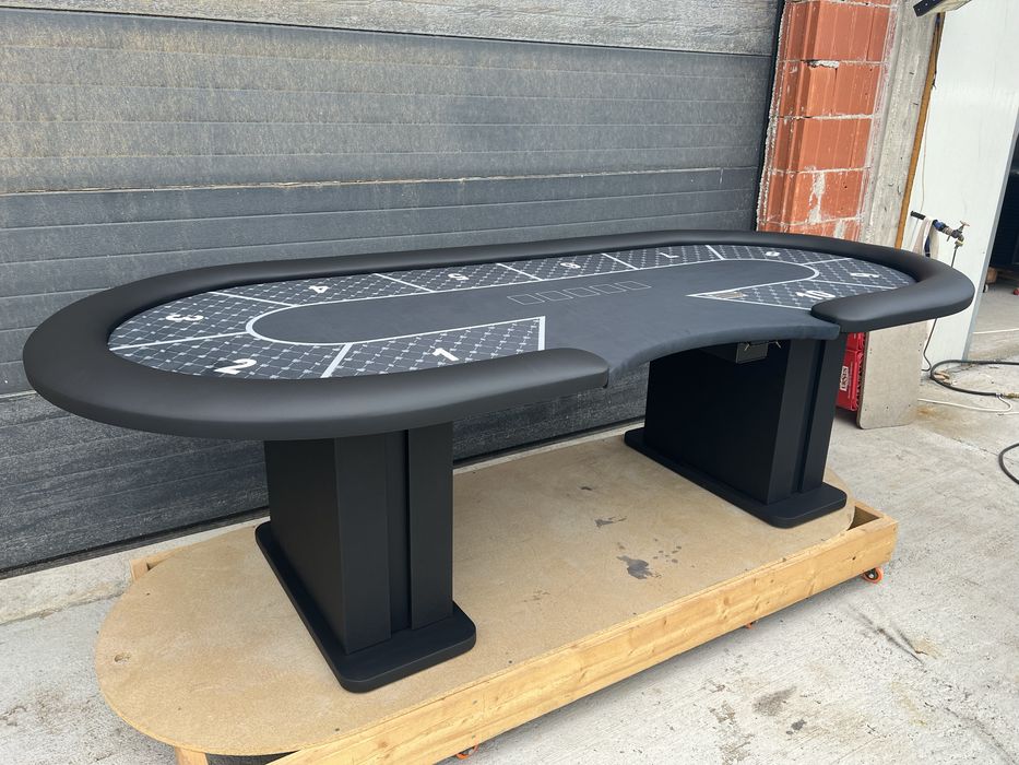Masa Poker Stoc cu intrare dealer livrare instant de la CustomTables.eu Bucuresti mese poker customizate scaune jetoane full set stoc #masapoker #mese