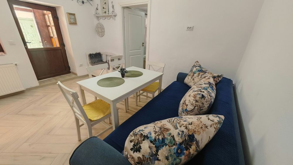 Proprietar închiriez aprtament 2 camere