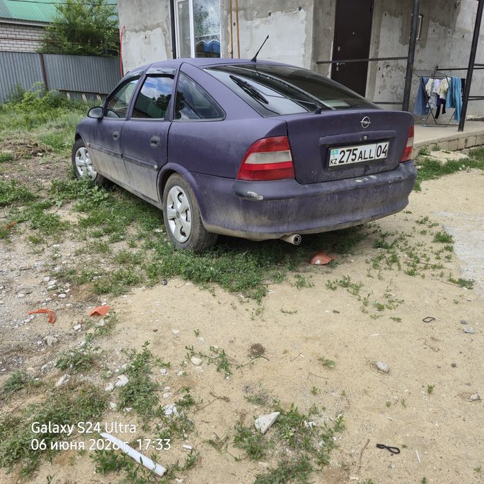 Продам Опель вектра б