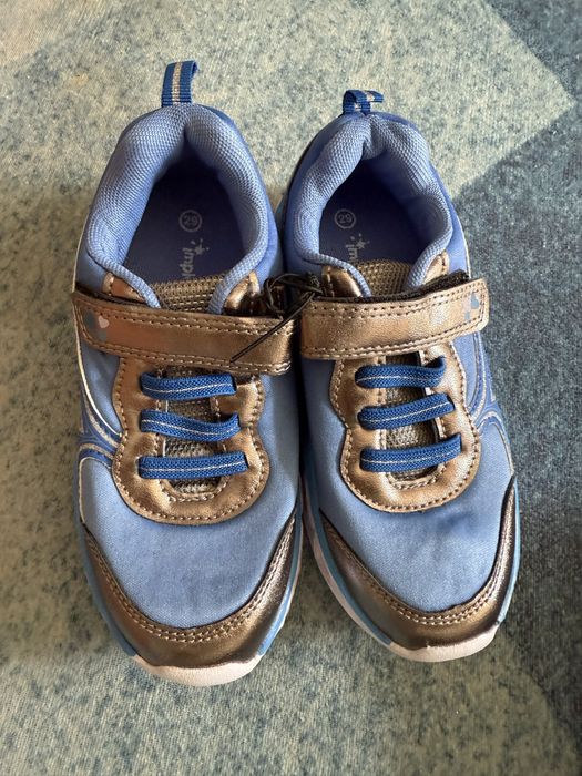 Новые Летние кроссовки для девочек.