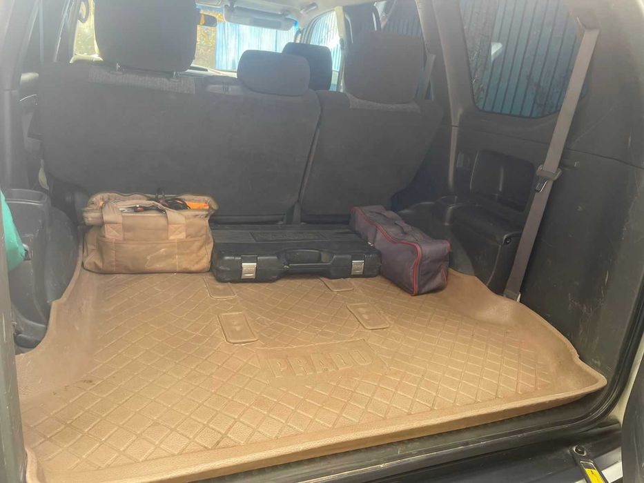 Тойота Прадо 120