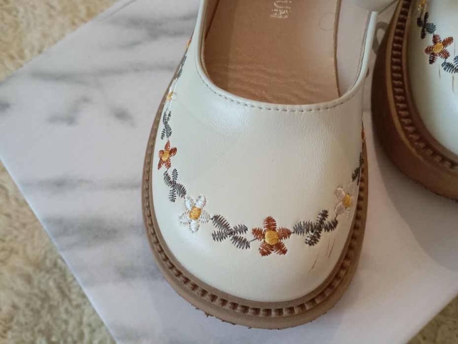 Детски есенни обувки за момиче номер 31