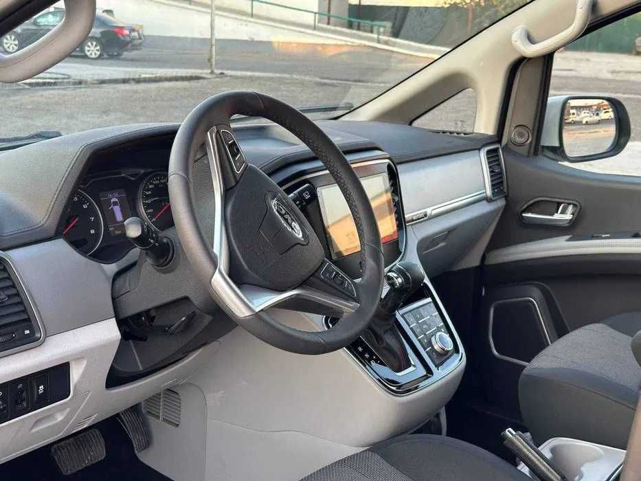 Продаётся новый JAC M4 (без пробег)