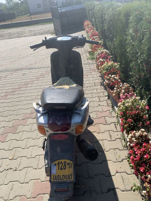 De vanzare scuter yamaha neos 49 cc cu acte
