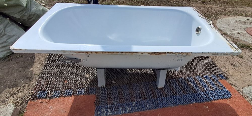 Продам ванную в хорошем состоянии