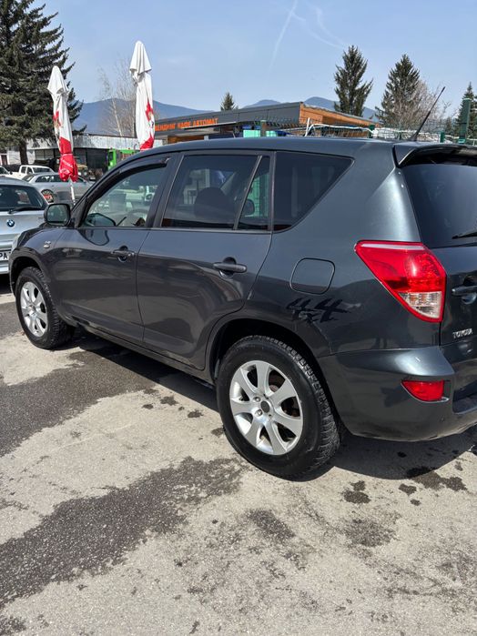 Rav 4 -Karavana beyerland !!!