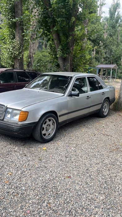 Mersedes-benz230
