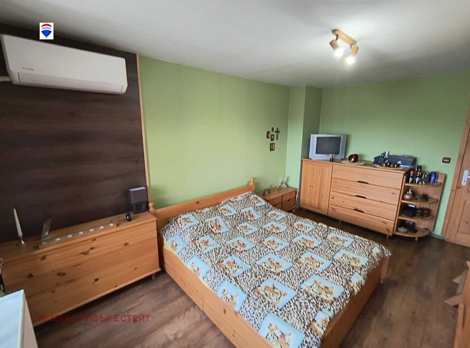 Продава се Четиристаен апартамент в Русе, Чародейка - Север - 103 кв.м за 1135 €/кв.м - Снимка #2