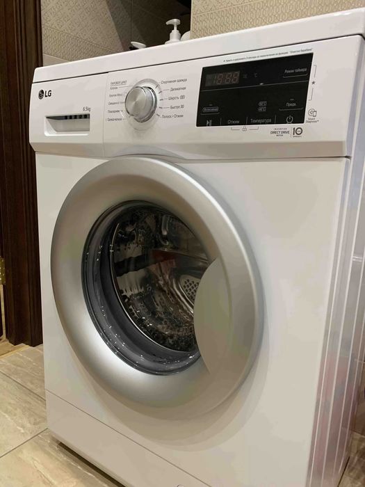Стиральная машина LG 6,5 кг F2J3WS1W Inverter Steam 6 Motion