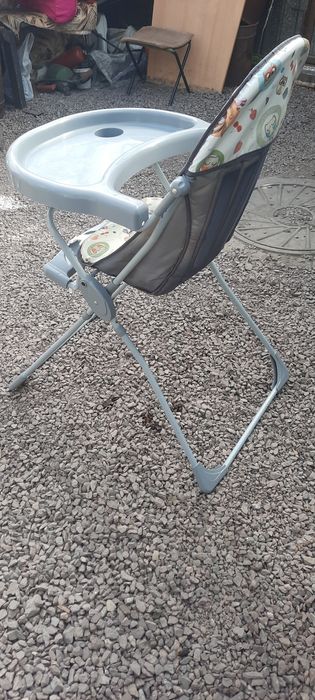 Детский стульчик для кормления