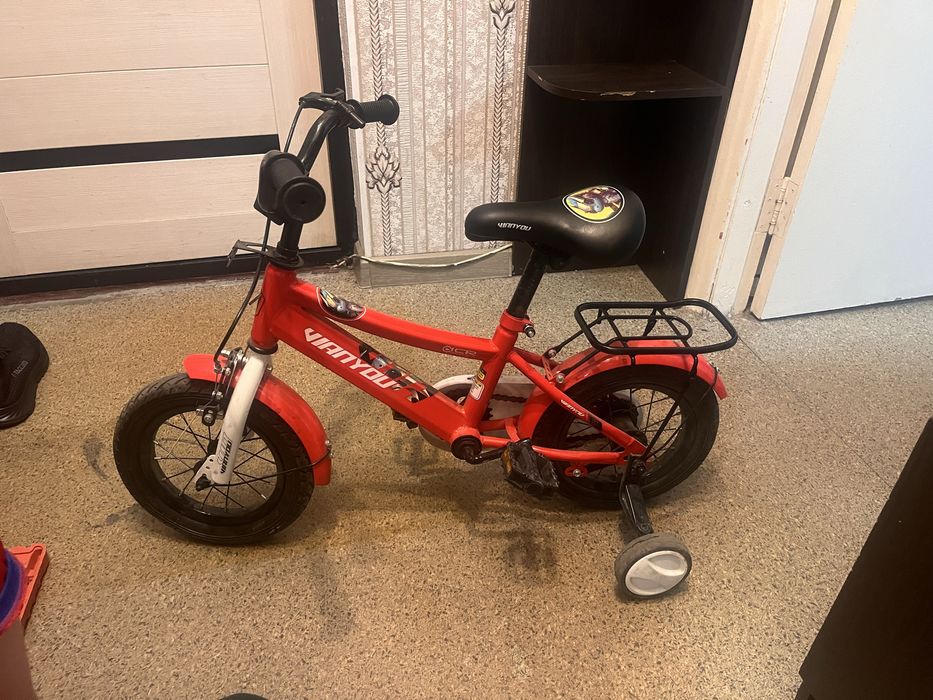 Детский велосипед для девочки 3-4 года