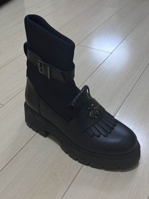 Ghete  din piele naturala