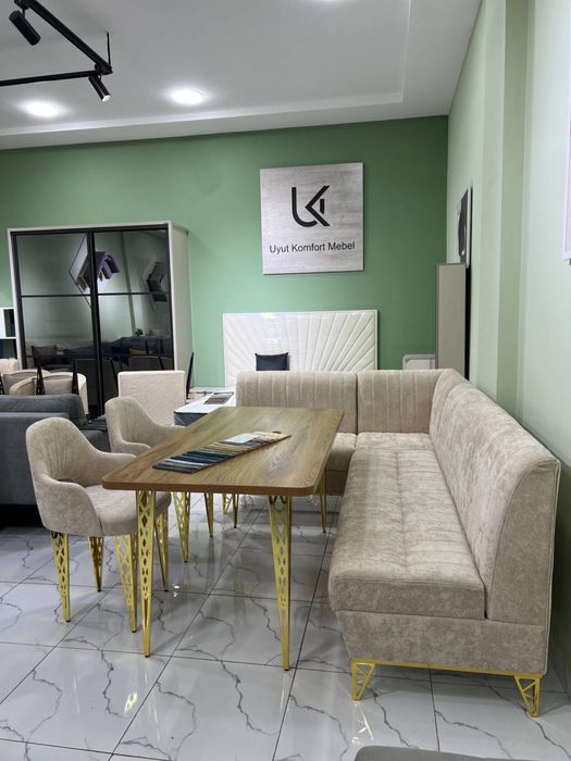 Кухонный уголок комплект.