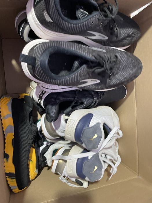 Adidasi originalu de la 40 la 45  second si noi 250 lei