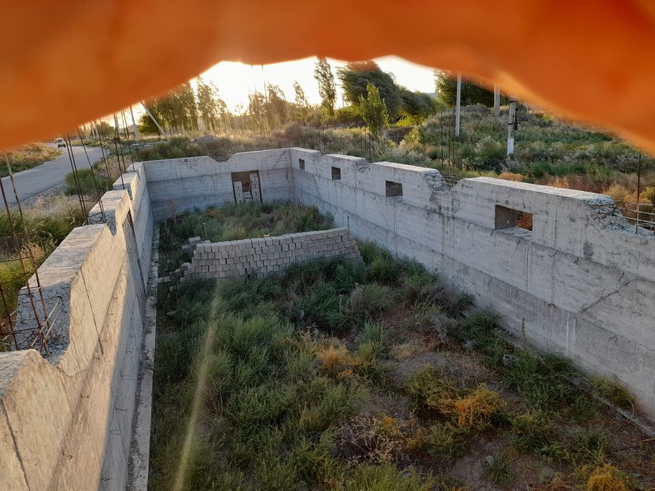 Yer sotiladi yo'l ustida hama hujjatlari joyida