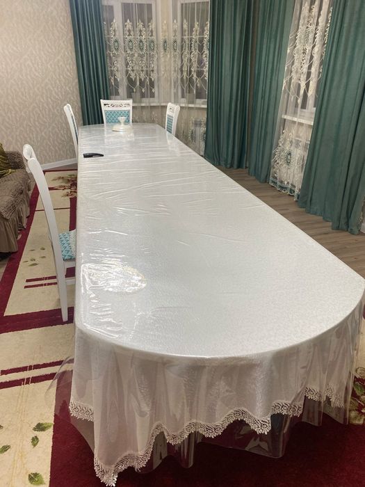 Стол для гостиной