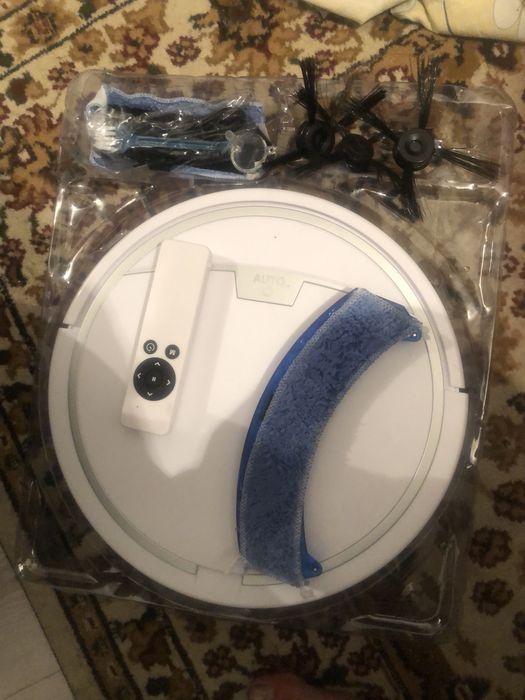 Робот Пылесос продается