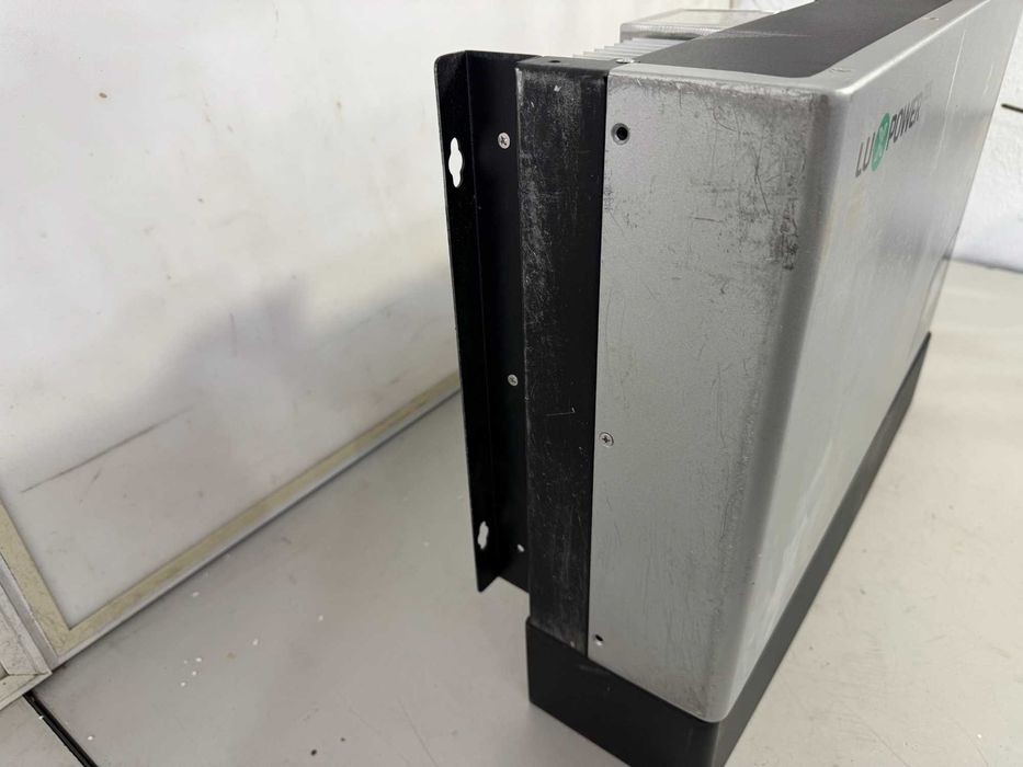 Инвертор соларен - LuxpowerTek LXP 3600 ACS