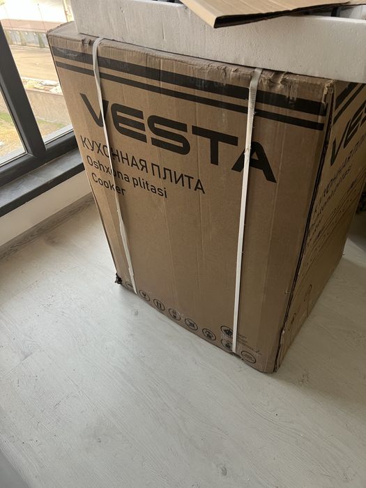 Газплита и вытяжка — новые, в упаковке