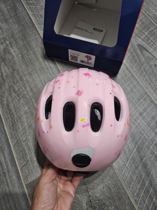 Abus нова каска размер 45-50 за момиче