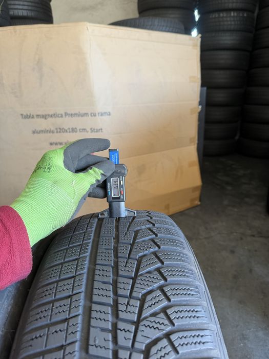 2 anvelope iarna 205/60/17 Hankook DOT2025!
