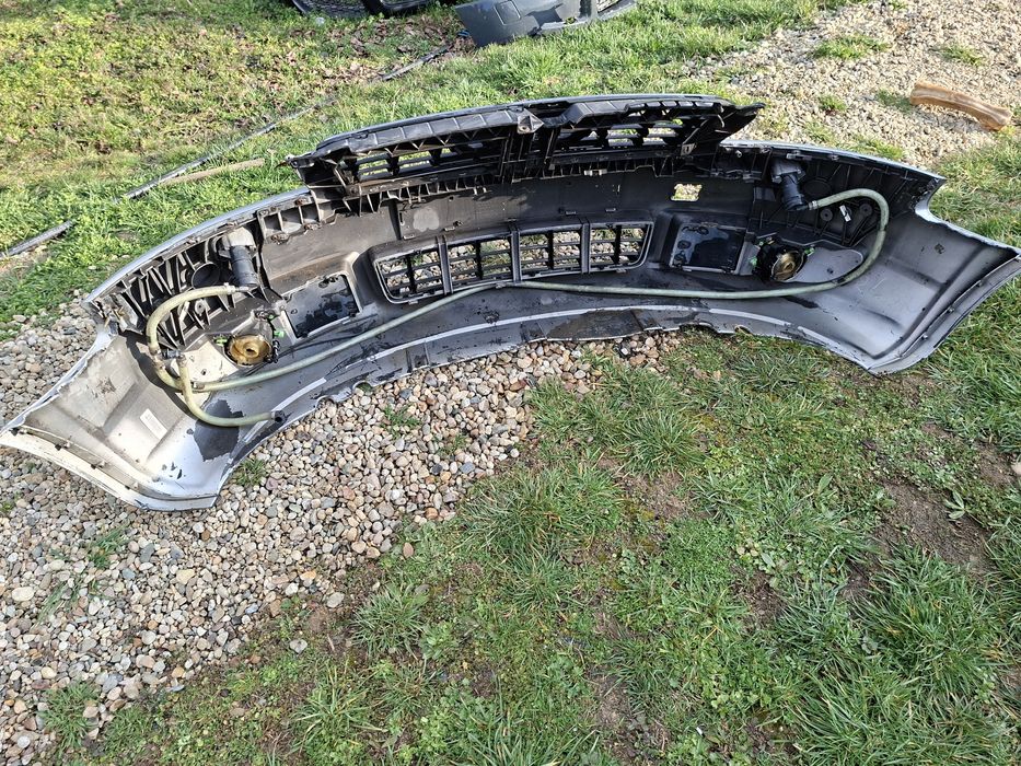 Предна броня Ауди А4 Б6 кабрио/ Audi A4 B6 cabrio