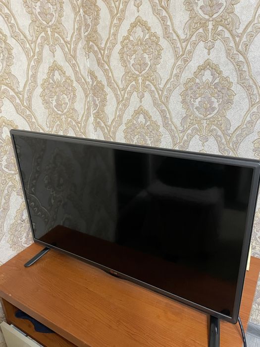 Телевизор LG32LB552U
