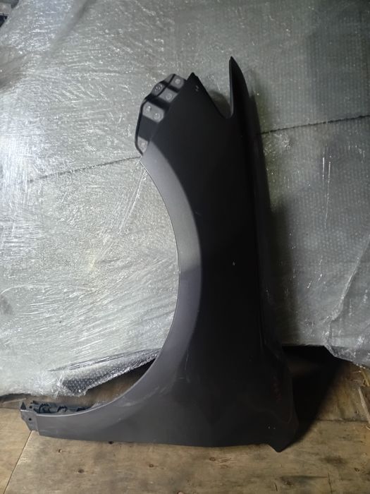 Переднее левое крыло Toyota Camry 50