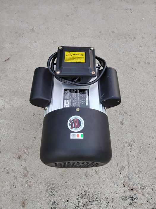 Motor electric compresor 3-4 kw 3000 rotatii, urgen